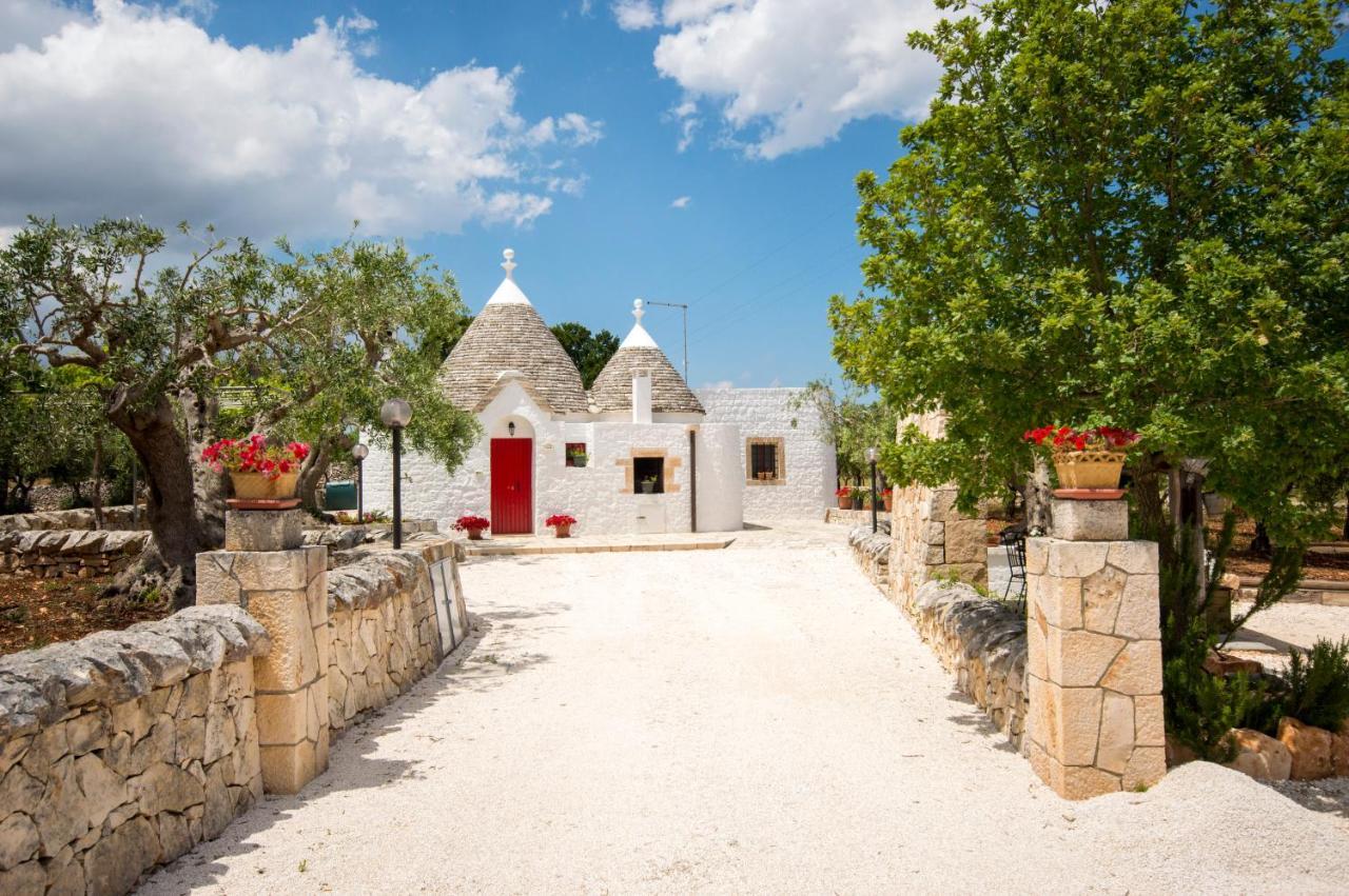 Villa I Trulli Degli Ulivi Locorotondo Exterior foto