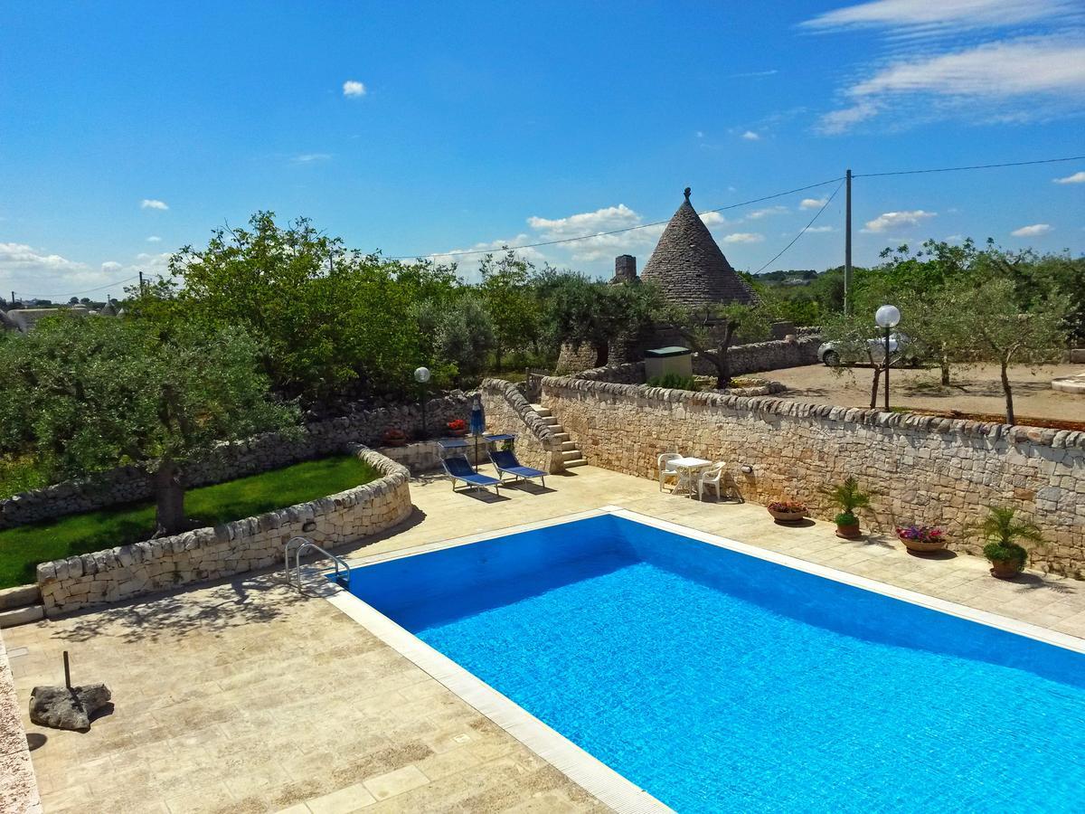 Villa I Trulli Degli Ulivi Locorotondo Exterior foto